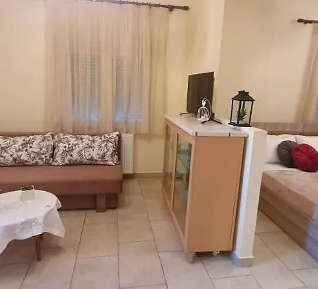 Milonas Antoni Apartment