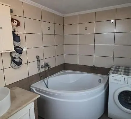 Milonas Antoni Apartment *